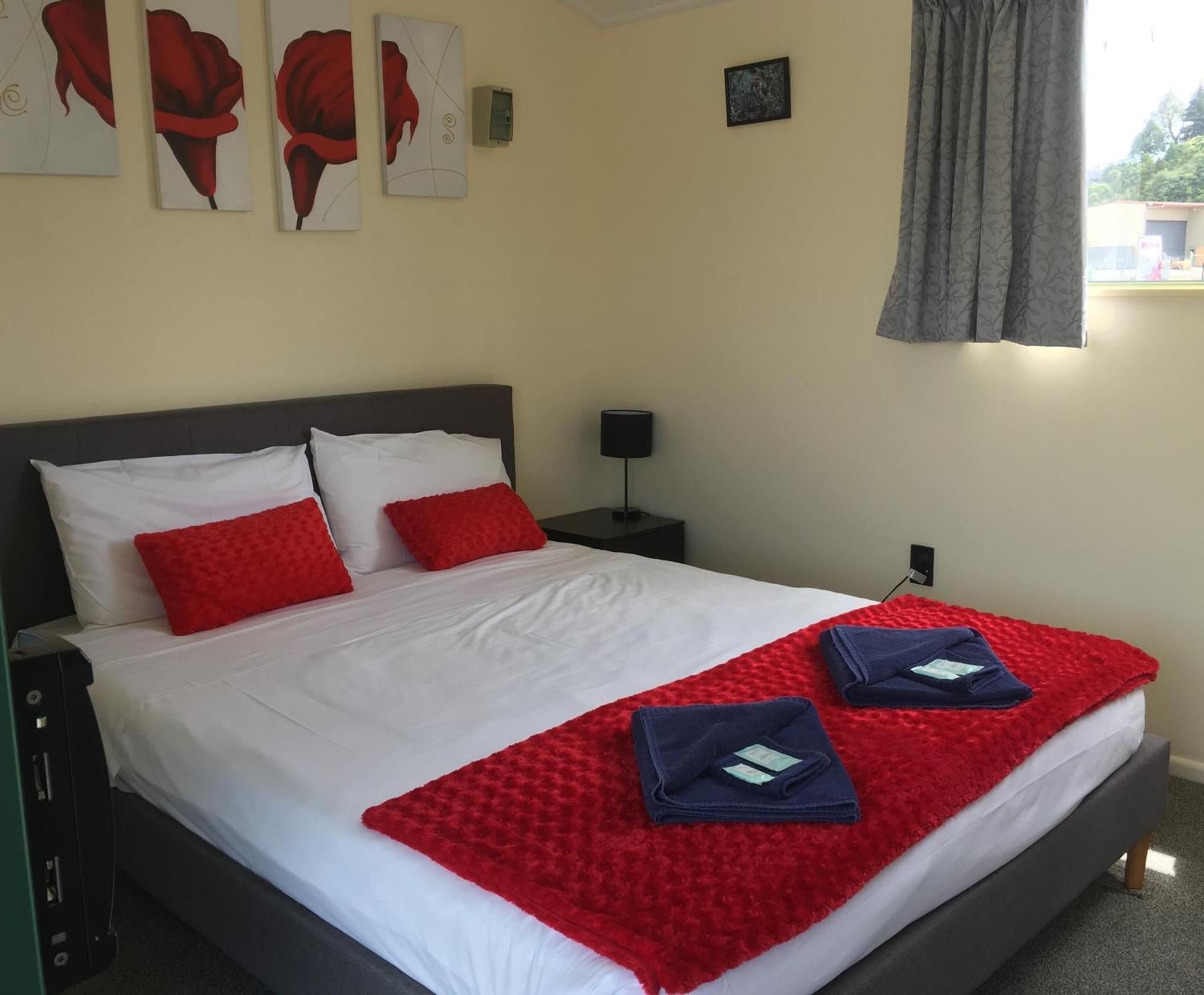 Otorohanga Kiwi Holiday Park Dış mekan fotoğraf